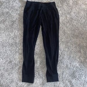 Women’s jogger sweatpants